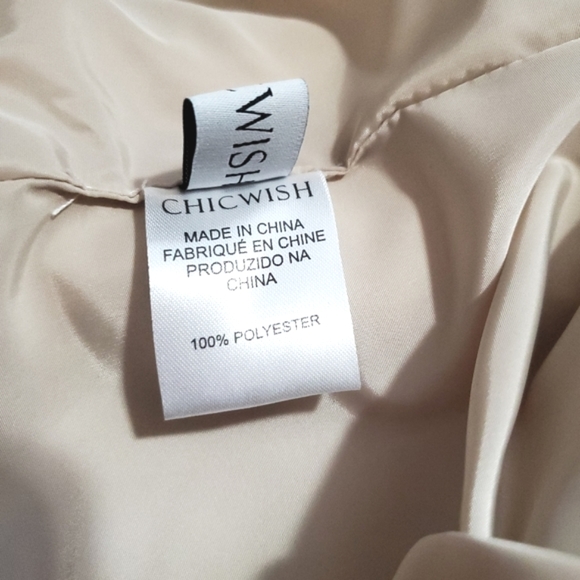 Chicwish asymetric faux fur vest wrap with faux leather belt cream M sleeveless - Picture 15 of 15